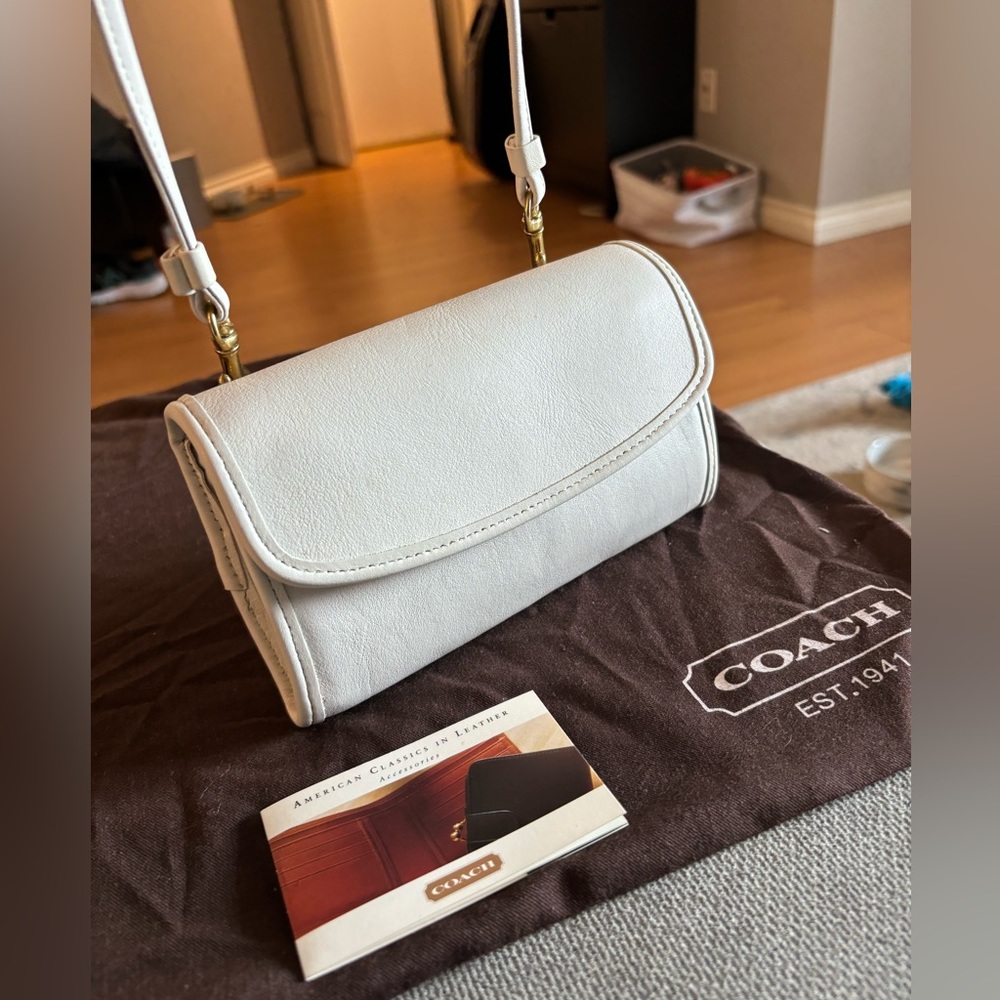 Vintage Coach White Leather clutch Crossbody Shoulder Bag from 1992.